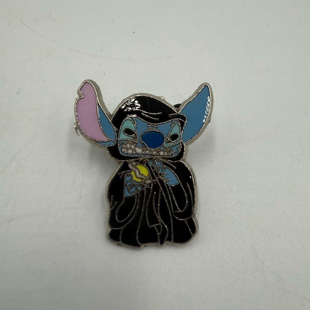 Disney Lilo & Stitch Star Wars Trading Pin Emperor Palpatine Lucas Films 2008